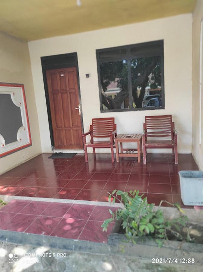 Hotel Nirwana Situbondo Redpartner Banyuanget Exterior photo